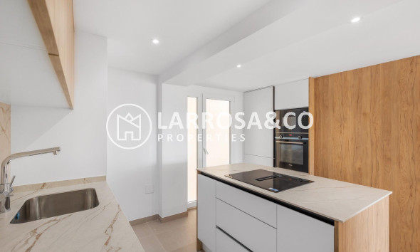 Resale - Apartment - Torrevieja - La Mata