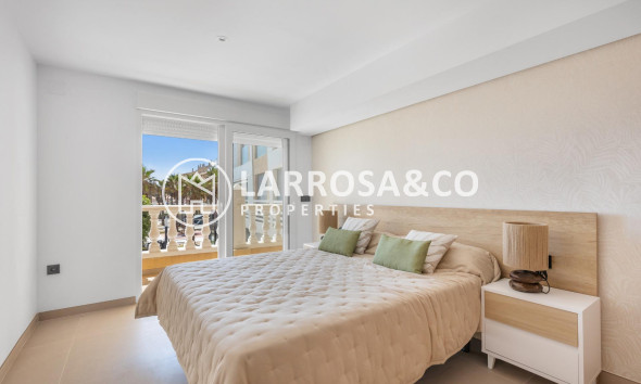 Resale - Apartment - Torrevieja - La Mata