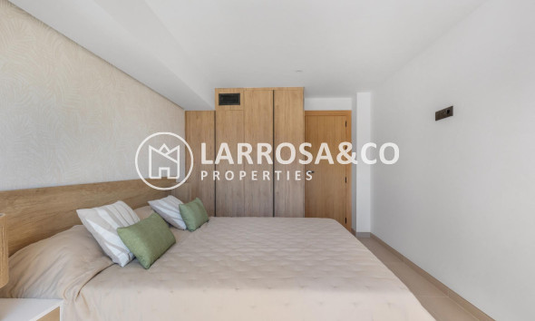 Resale - Apartment - Torrevieja - La Mata