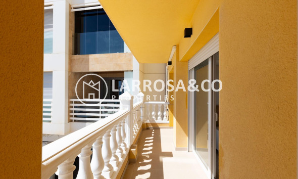 Resale - Apartment - Torrevieja - La Mata