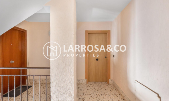 Resale - Apartment - Torrevieja - La Mata