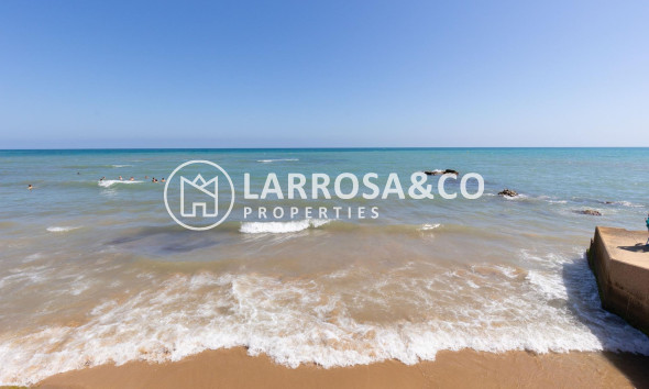 Resale - Apartment - Torrevieja - La Mata