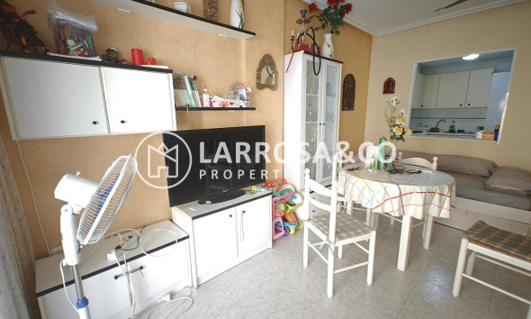 Resale - Apartment - Torrevieja - Playa del cura