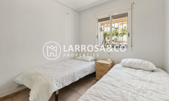 A Vendre - Ground floor apartment - Torrevieja - El molino