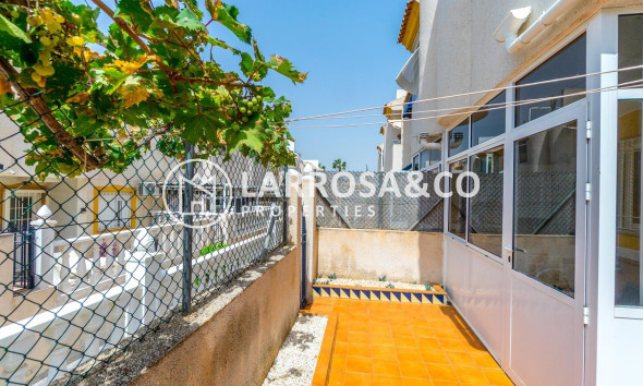 A Vendre - Ground floor apartment - Torrevieja - El molino