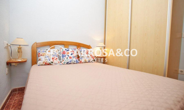 Resale - Apartment - Torrevieja - Playa del cura
