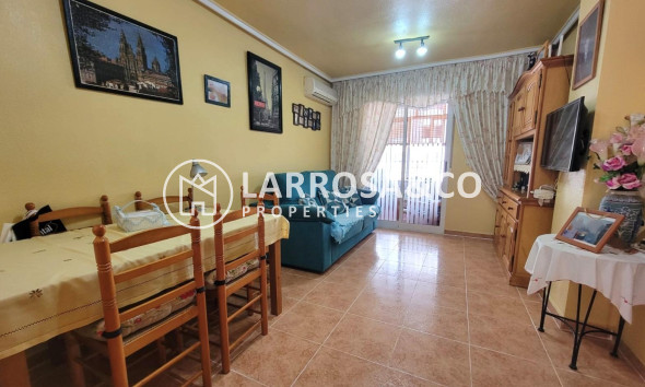 Resale - Apartment - Torrevieja - Nueva Torrevieja