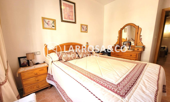 Resale - Apartment - Torrevieja - Nueva Torrevieja