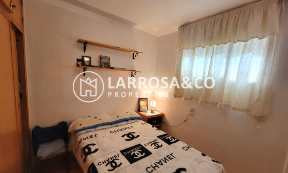 Resale - Apartment - Torrevieja - Nueva Torrevieja