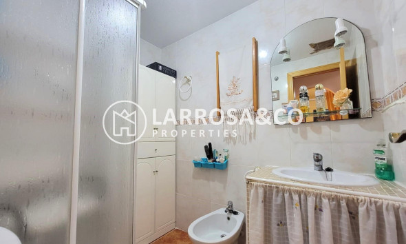 Resale - Apartment - Torrevieja - Nueva Torrevieja