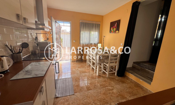 A Vendre - Villa - Torrevieja - Aguas Nuevas