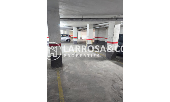 Reventa - Garaje - Torrevieja - Playa Los Locos