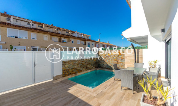 New build - Detached House/Villa - San Pedro del Pinatar - Polideportivo