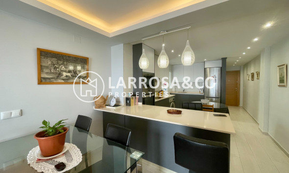 Resale - Apartment - Torrevieja - Playa del cura