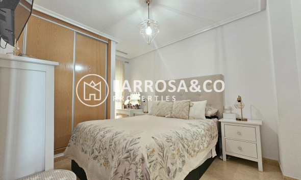 Reventa - Apartamento - Torrevieja - Playa del cura