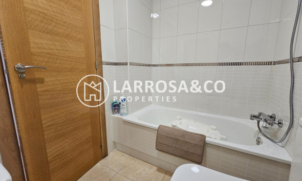 Reventa - Apartamento - Torrevieja - Playa del cura