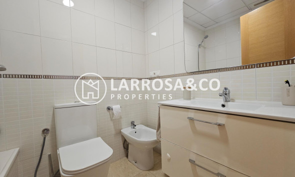 Reventa - Apartamento - Torrevieja - Playa del cura