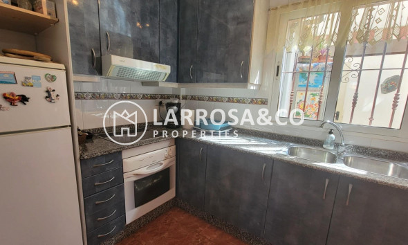Resale - Semi-detached house - Orihuela costa - Playa Flamenca