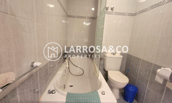 Resale - Semi-detached house - Orihuela costa - Playa Flamenca