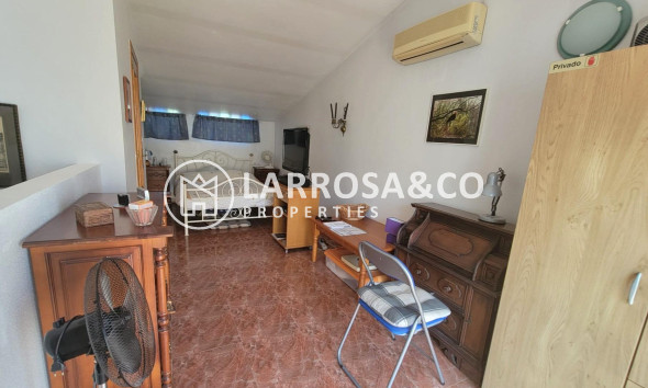 Resale - Semi-detached house - Orihuela costa - Playa Flamenca