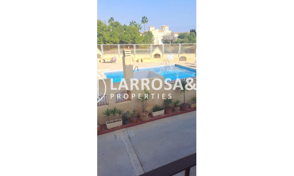 Resale - Semi-detached house - Orihuela costa - Playa Flamenca