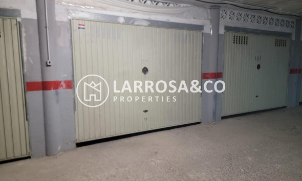 Resale - Semi-detached house - Orihuela costa - Playa Flamenca