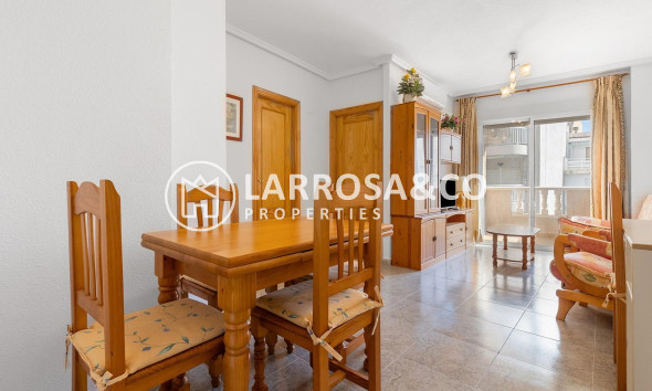 Resale - Apartment - Torrevieja - Centro