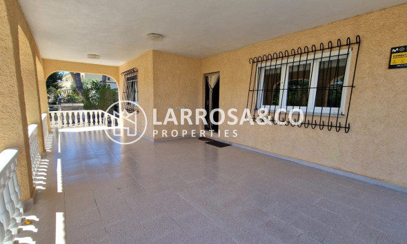 Resale - Detached House/Villa - Torrevieja - Los Balcones - Los Altos del Edén