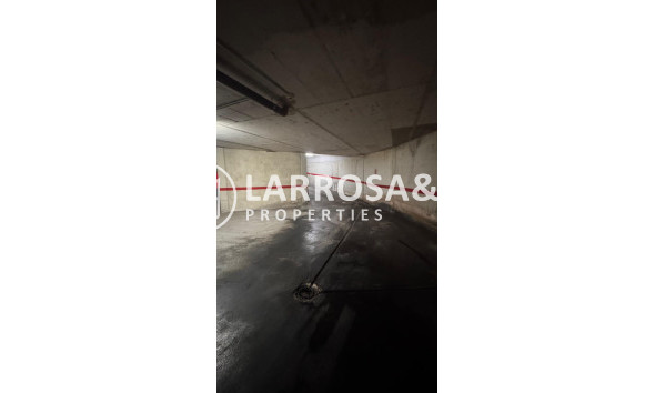 Resale - Garage - Guardamar del Segura - Cervantes