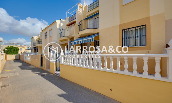 Вторичный рынок - Бунгало - Торревьеха - La Siesta - El Salado - Torreta