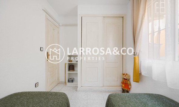 Вторичный рынок - Бунгало - Торревьеха - La Siesta - El Salado - Torreta