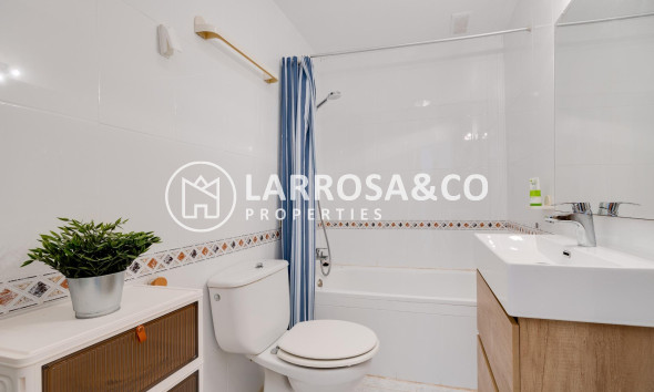 Вторичный рынок - Бунгало - Торревьеха - La Siesta - El Salado - Torreta