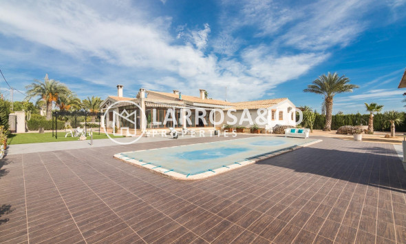 Resale - Detached House/Villa - Elche - Corte Ingles