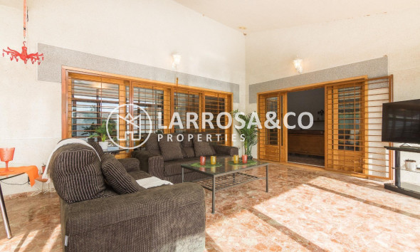 Resale - Detached House/Villa - Elche - Corte Ingles
