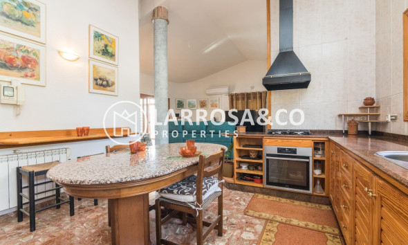 Resale - Detached House/Villa - Elche - Corte Ingles