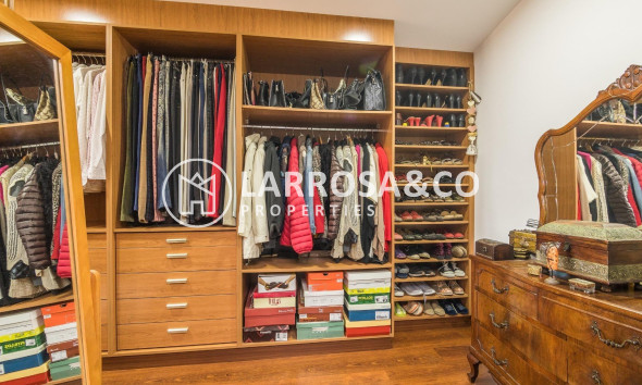 Resale - Detached House/Villa - Elche - Corte Ingles