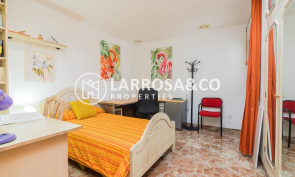 Resale - Detached House/Villa - Elche - Corte Ingles