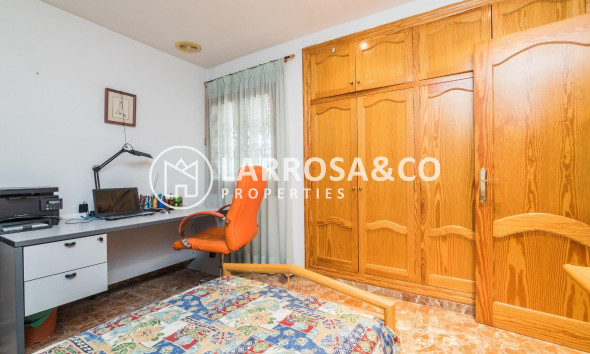 Resale - Detached House/Villa - Elche - Corte Ingles