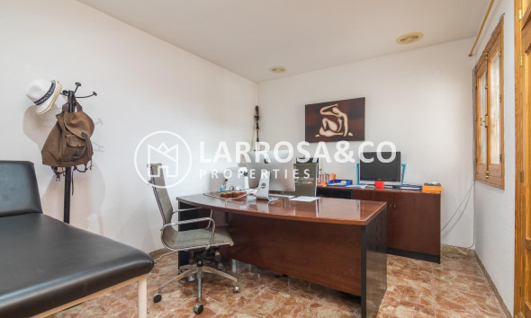 Resale - Detached House/Villa - Elche - Corte Ingles