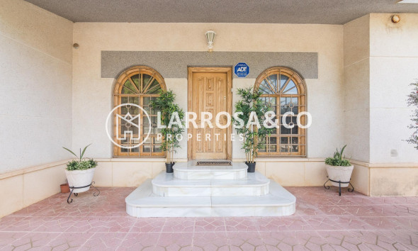 Resale - Detached House/Villa - Elche - Corte Ingles