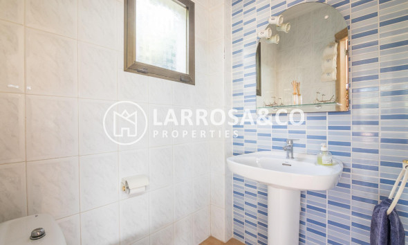 Resale - Detached House/Villa - Elche - Corte Ingles