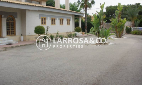 Resale - Detached House/Villa - Elche - Corte Ingles