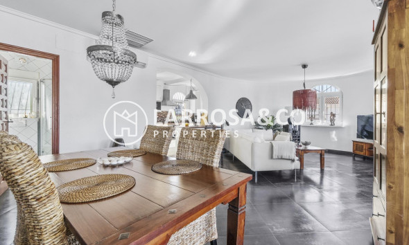 A Vendre - Villa - Torrevieja - La Siesta - El Salado - Torreta