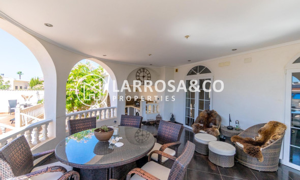 A Vendre - Villa - Torrevieja - La Siesta - El Salado - Torreta