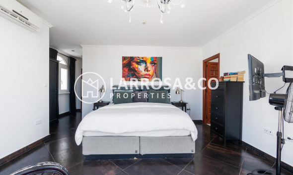 A Vendre - Villa - Torrevieja - La Siesta - El Salado - Torreta