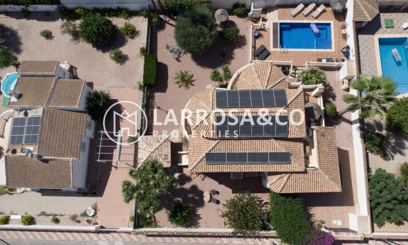 A Vendre - Villa - Torrevieja - La Siesta - El Salado - Torreta