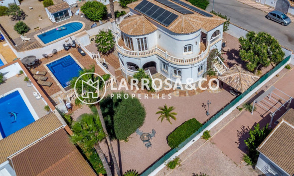 A Vendre - Villa - Torrevieja - La Siesta - El Salado - Torreta