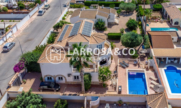 A Vendre - Villa - Torrevieja - La Siesta - El Salado - Torreta