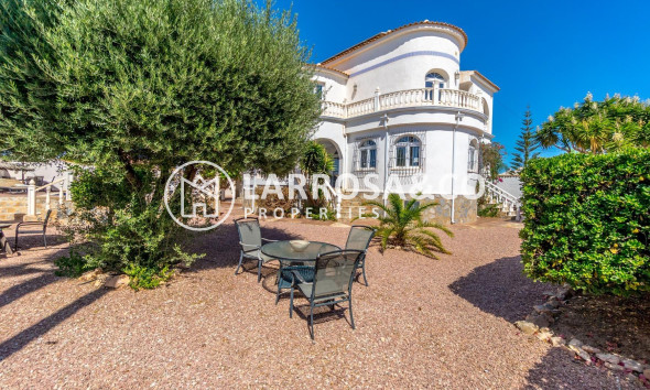 A Vendre - Villa - Torrevieja - La Siesta - El Salado - Torreta