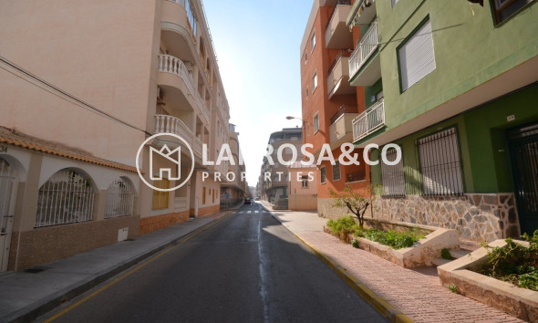 Вторичный рынок - Квартира - Торревьеха - Пляж Лос Локос